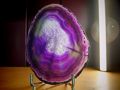 AGATE TEINTE VIOLET TRANCHE FINE