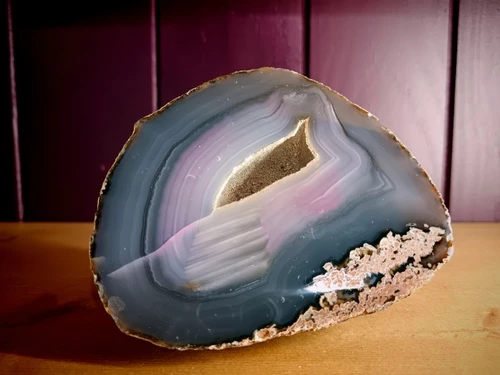 AGATE TEINTE VIOLET GEODE