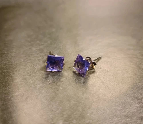 BOUCLE D'OREILLE AMETHYSTE