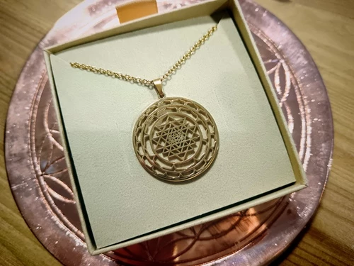 COLLIER SHRI YANTRA