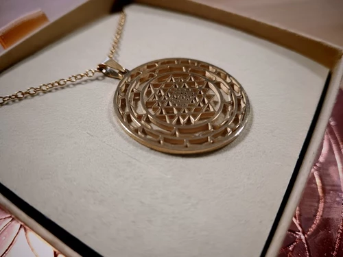 COLLIER SHRI YANTRA