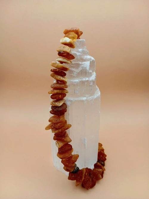 Collier Anti-Puces et Anti-Tiques en Ambre Naturel avec Chaîne – 25/30 cm