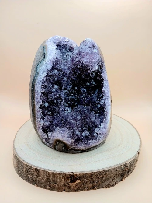 Géode d’Améthyste d’Uruguay A+