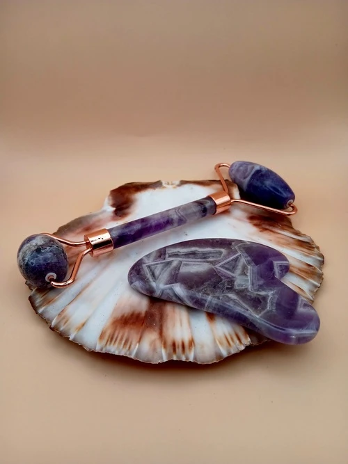 Coffret Bien-Être – Face Roller & Gua Sha en Améthyste