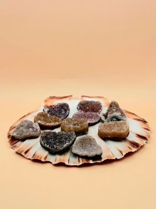 Galet Cœur Améthyste Rainbow – Brute