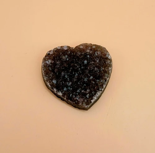 Galet Cœur Améthyste Rainbow – Brute