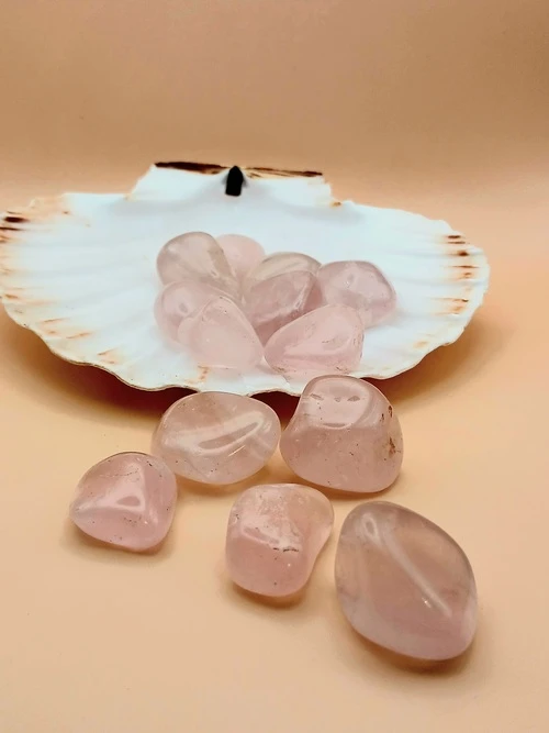 Pierre Roulée en Quartz Rose