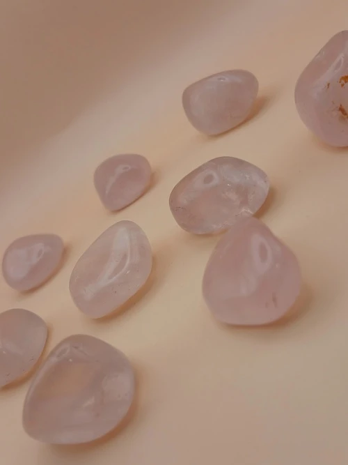 Pierre Roulée en Quartz Rose