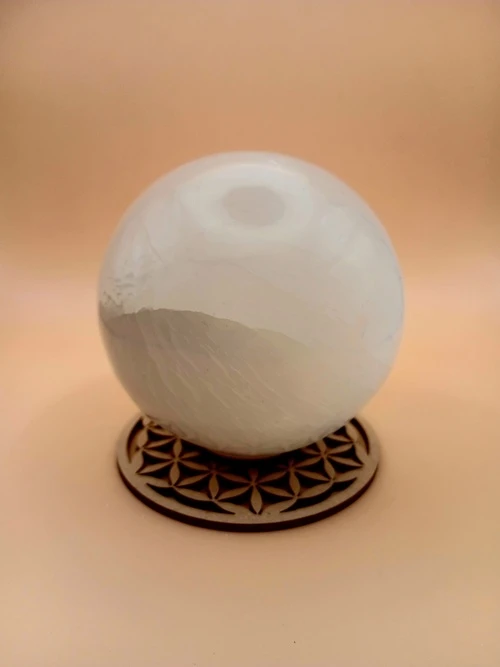 Sphère en Sélénite avec Socle Gravé Fleur de Vie – Taille Moyenne