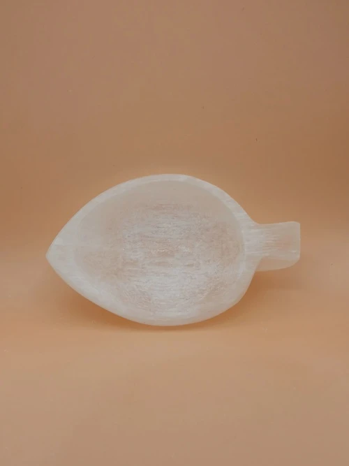 Vide-Poche en Sélénite – Forme Feuille