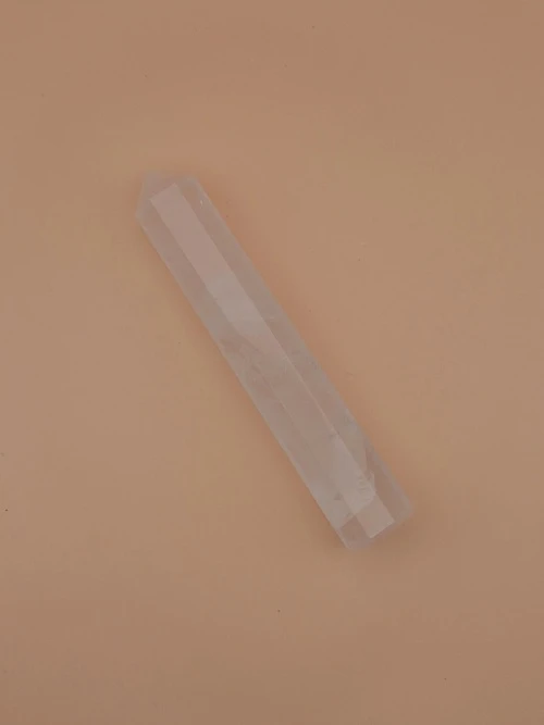 Obélisque en Cristal de Roche – 9 cm