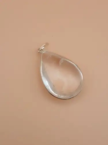 Pendentif Goutte en Cristal de Roche