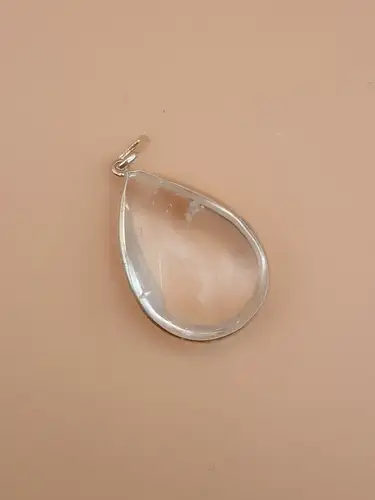 Pendentif Goutte en Cristal de Roche