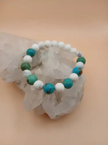 Bracelet en Pierre du Tibet & Howlite Blanche – Protection et Sérénité