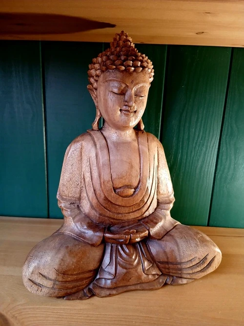 Statue de Bouddha en bois – Posture de méditation – 30 cm