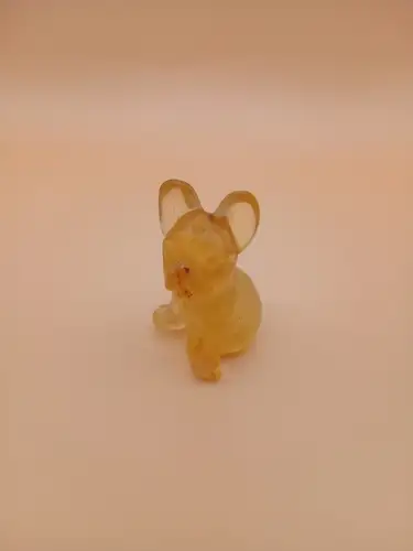 Petit Bouledogue en Fluorine Jaune – 4 cm (Qualité AA+)