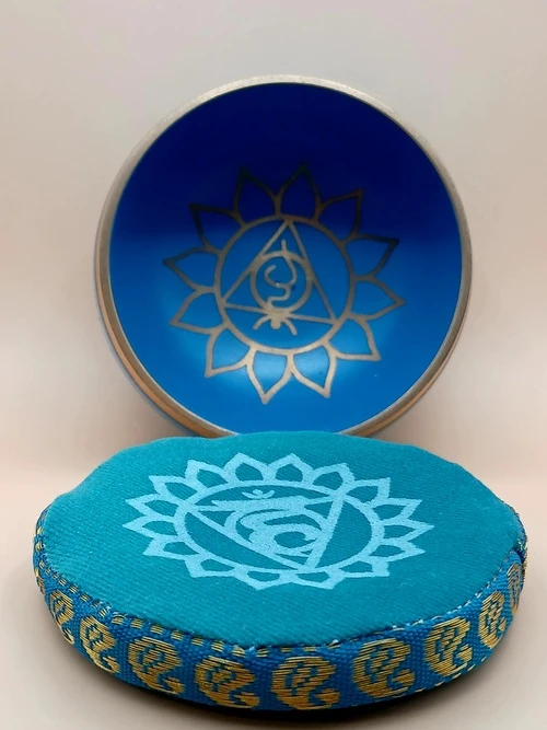 Petit Bol Sonnant Bleu Clair – Chakra de la Gorge (Vishuddha)