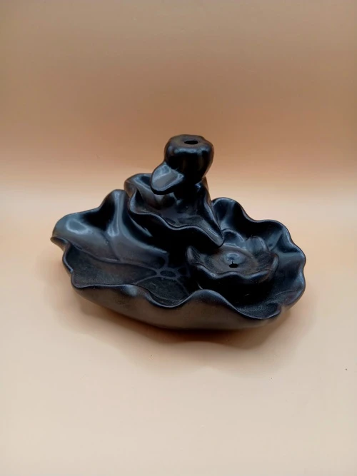 Coffret Purification – Fontaine à Encens, 10 Cônes & Bâtons d’Encens