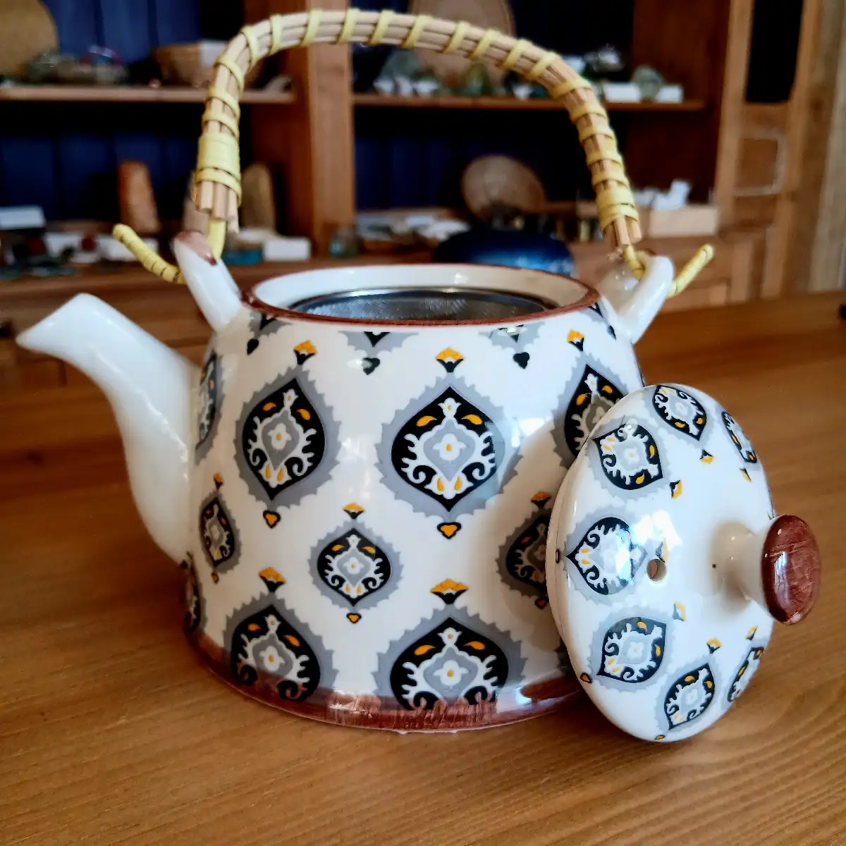 Théière en céramique à motifs – 4 personnes