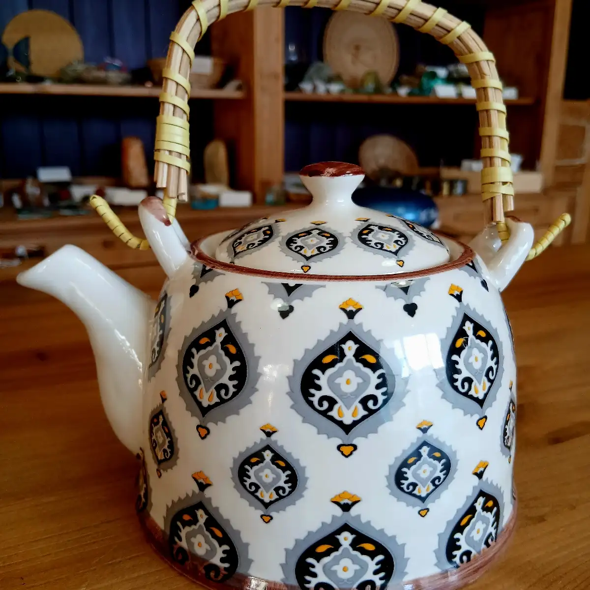 Théière en céramique à motifs – 4 personnes