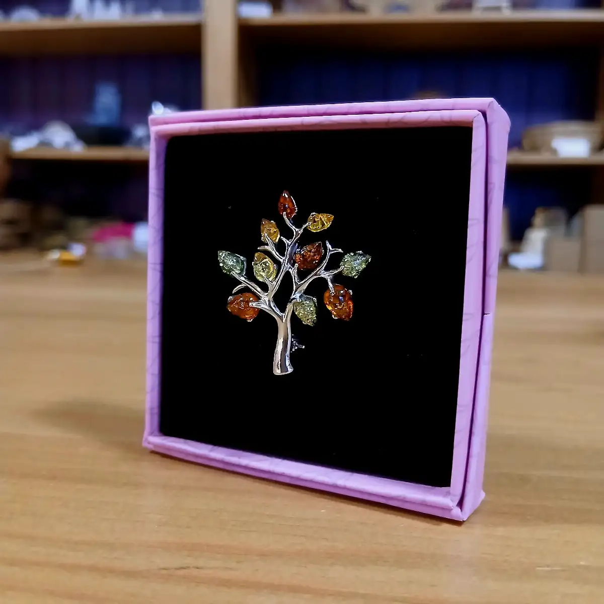 Broche Arbre de vie en Ambre