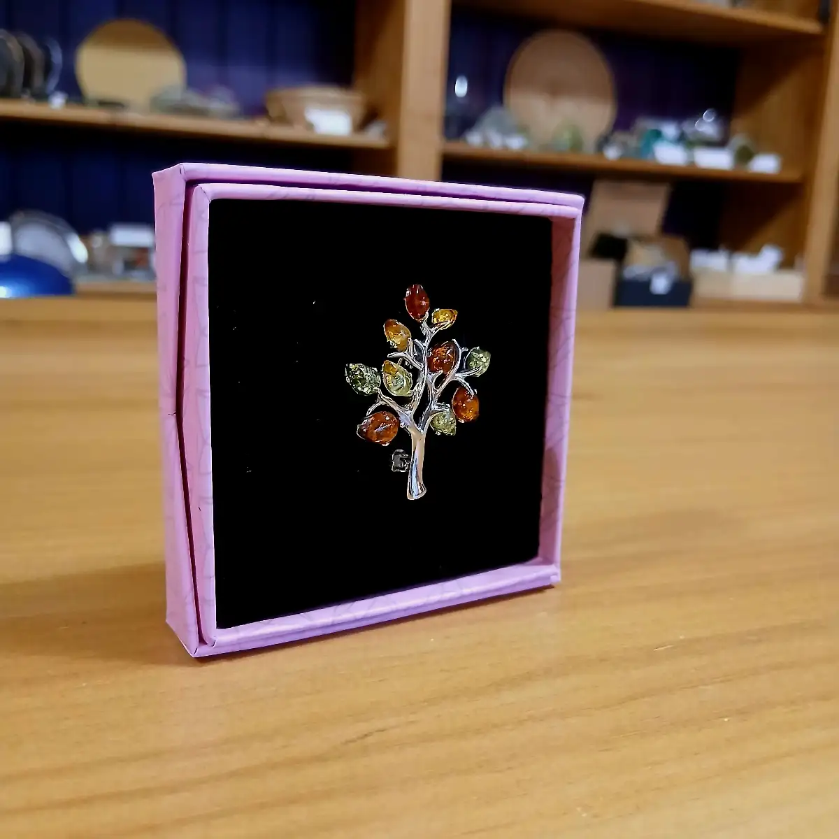 Broche Arbre de vie en Ambre