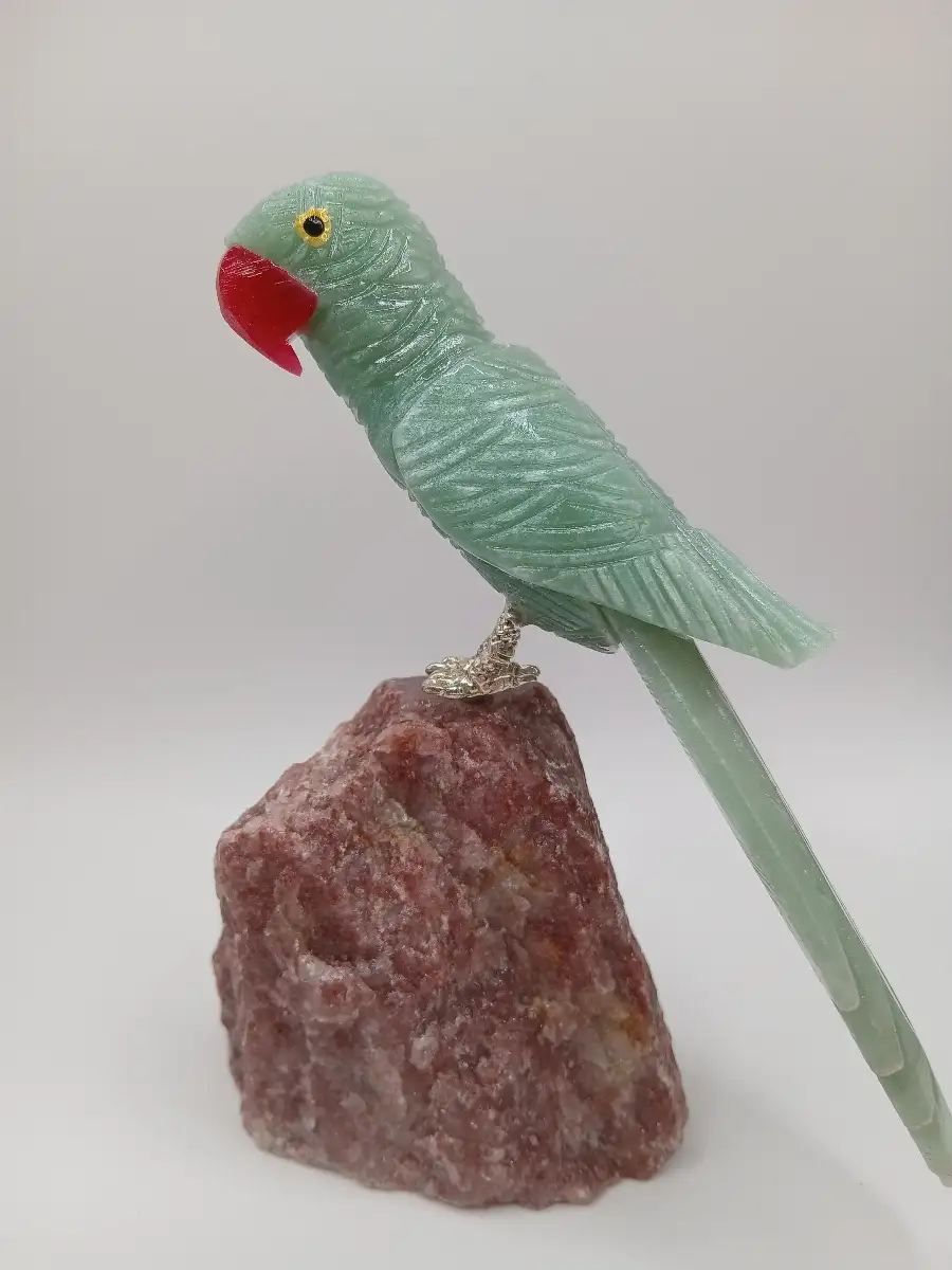 ? Perruche en Aventurine verte – Chance & harmonie du cœur