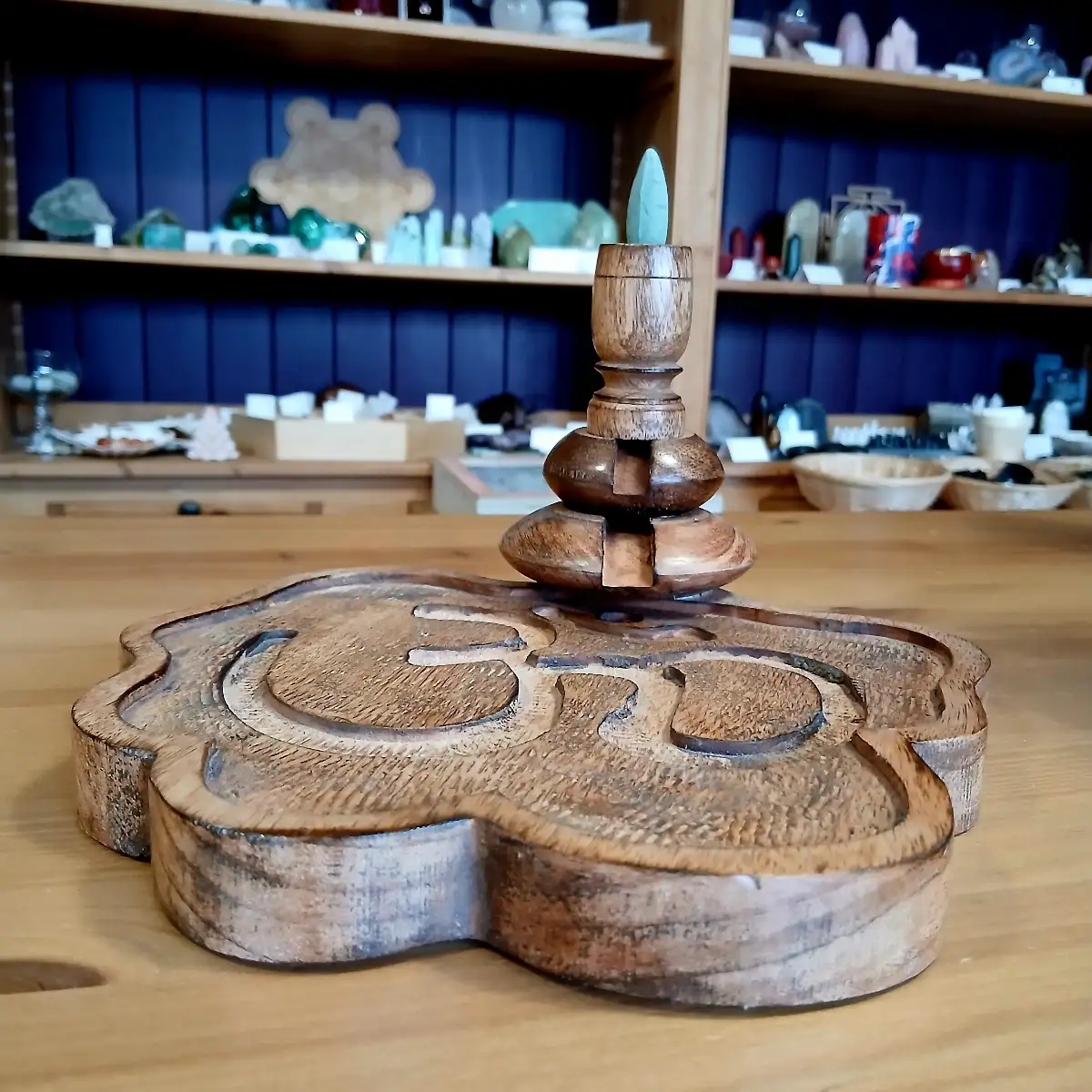 Porte-Encens en Bois – Symbole Om