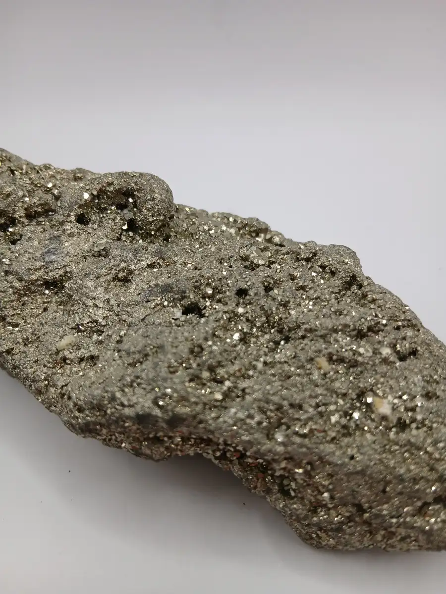 Pyrite brute